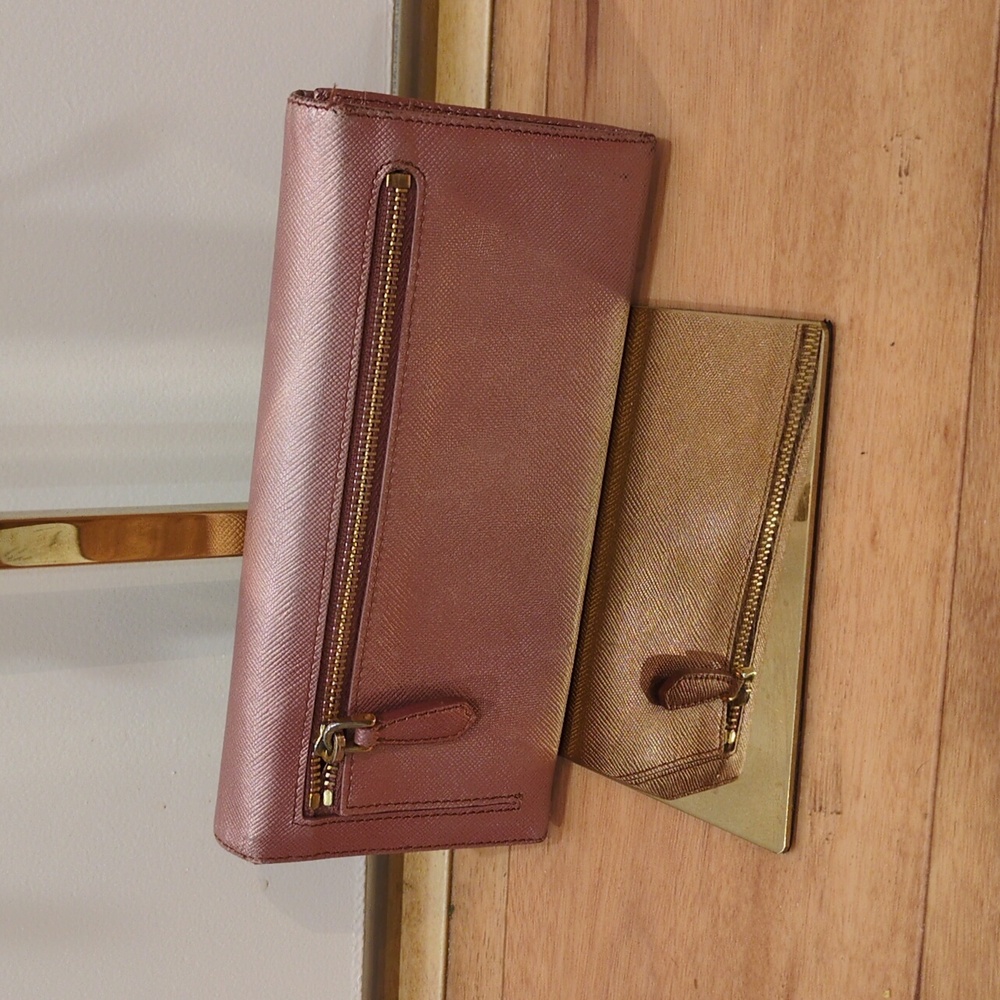 Prada Saffiano Metallic Leather Continental Rose gold Pink Double Snap Wallet - Picture 4 of 17